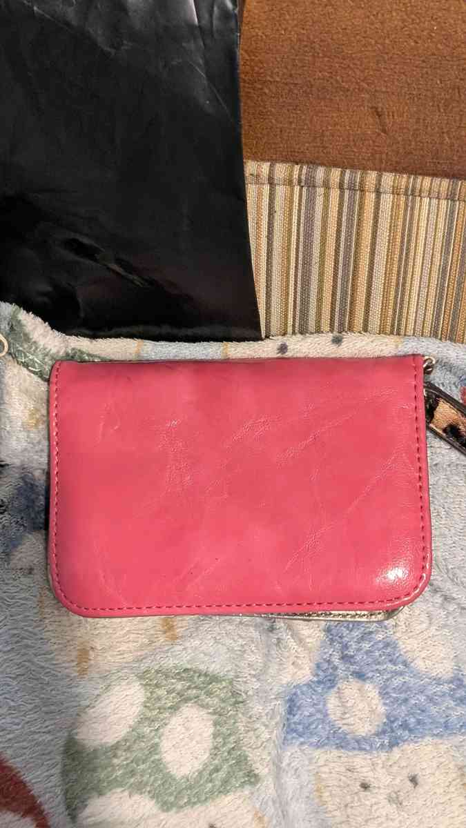 vintage wallet - Kansas City, Kansas - FleaMarketBay