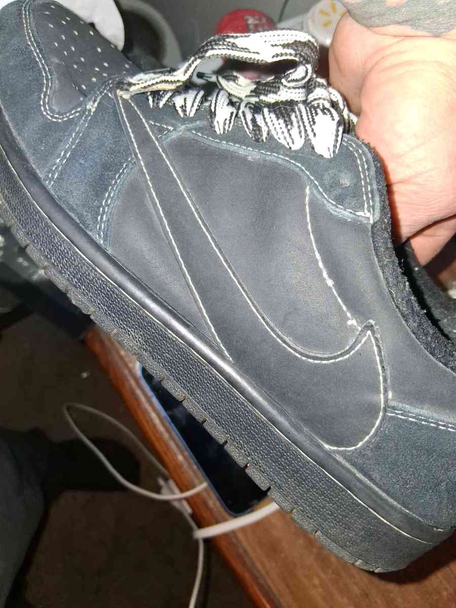 Jordan 1 retro phantoms Travis Scott edition - Laurens, South Carolina