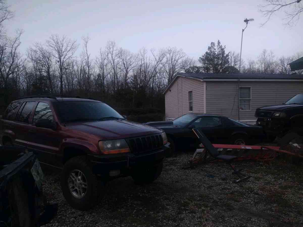 2000 Jeep Grand Cherokee - Belden, Mississippi - FleaMarketBay