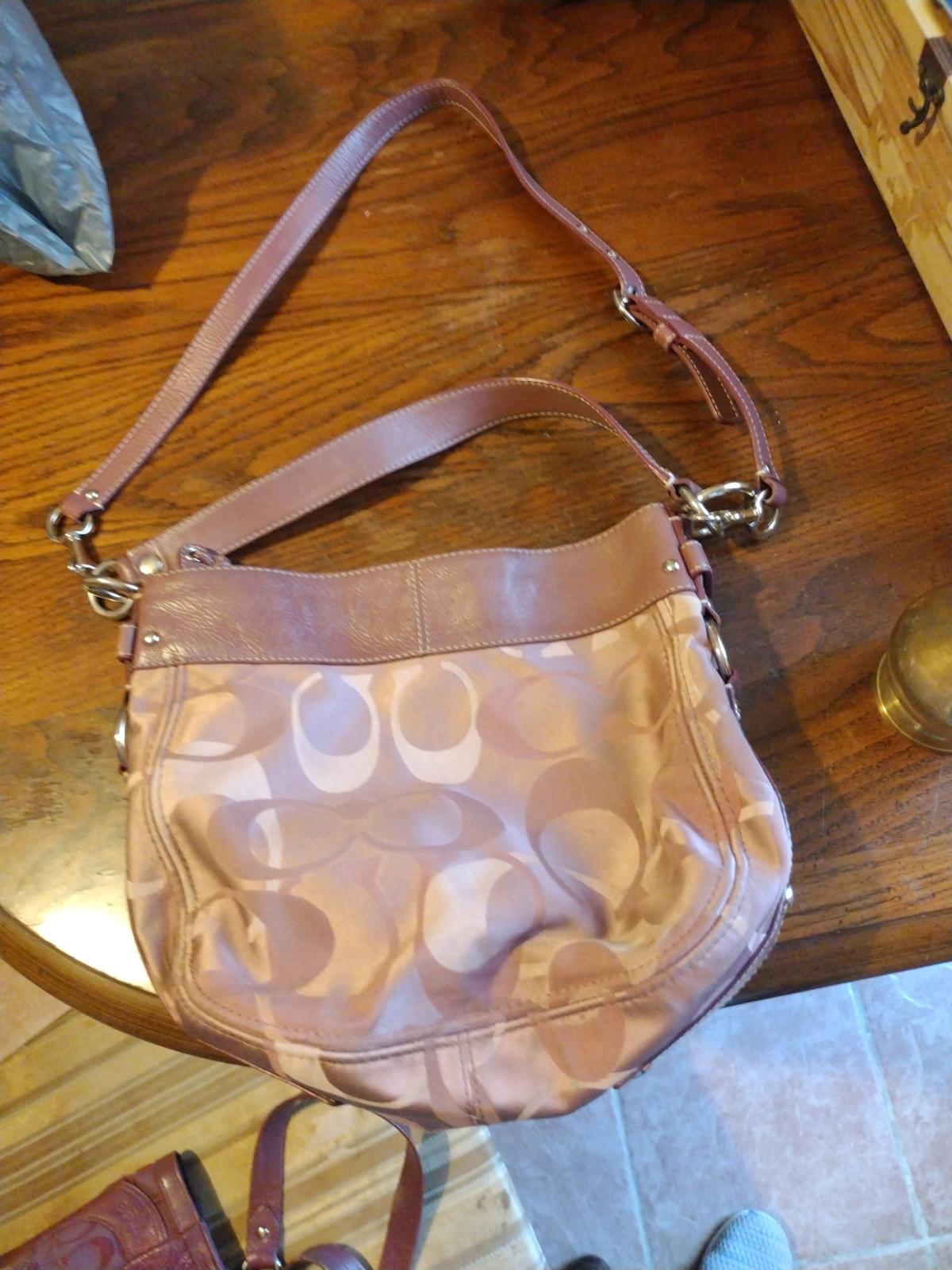Alright COACHE LOVERS Here is that all PINK vintage trio - Corning, Arkansas - FleaMarketBay
