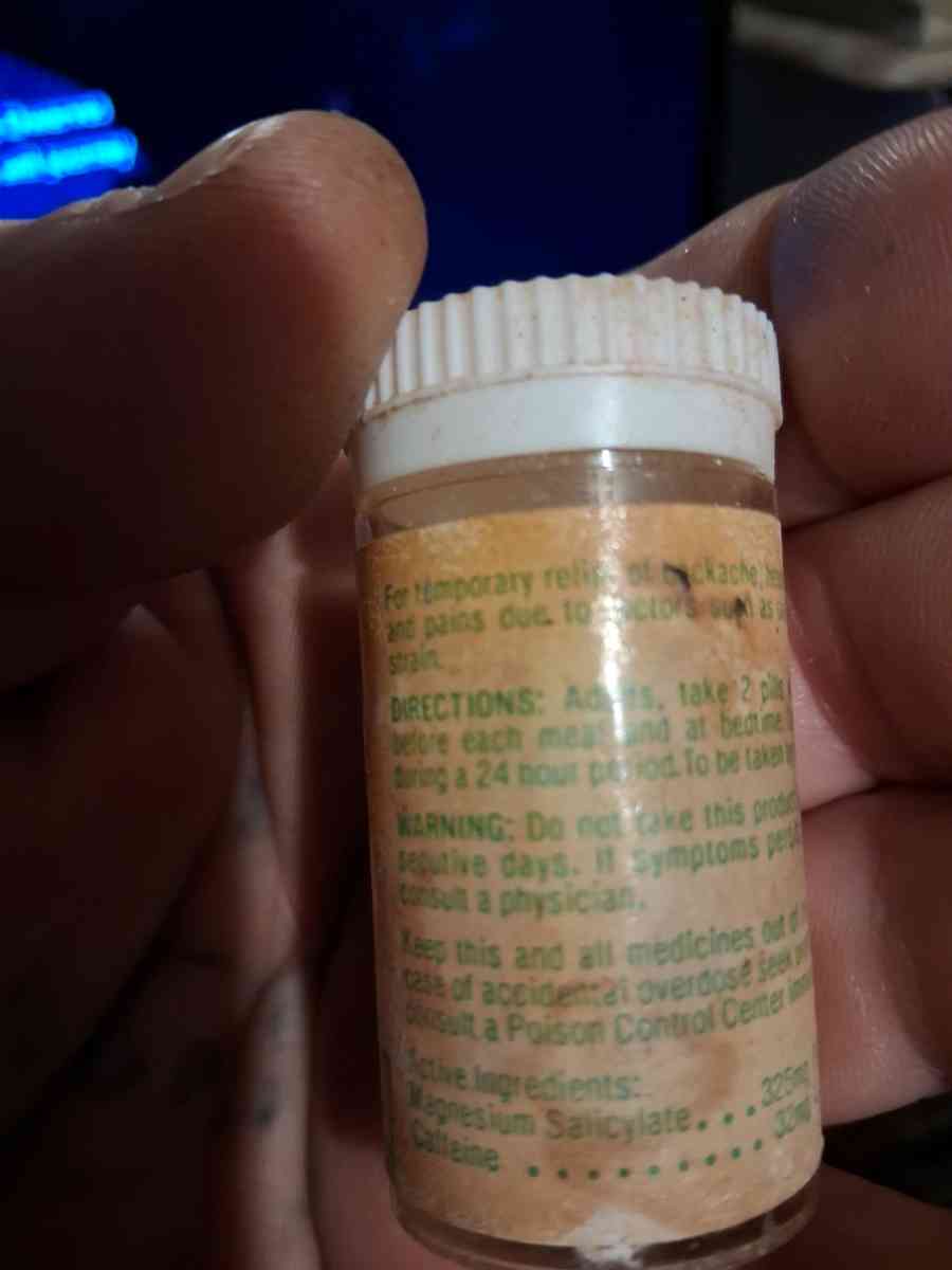 Dora meds 1940s - Laurens, South Carolina - FleaMarketBay