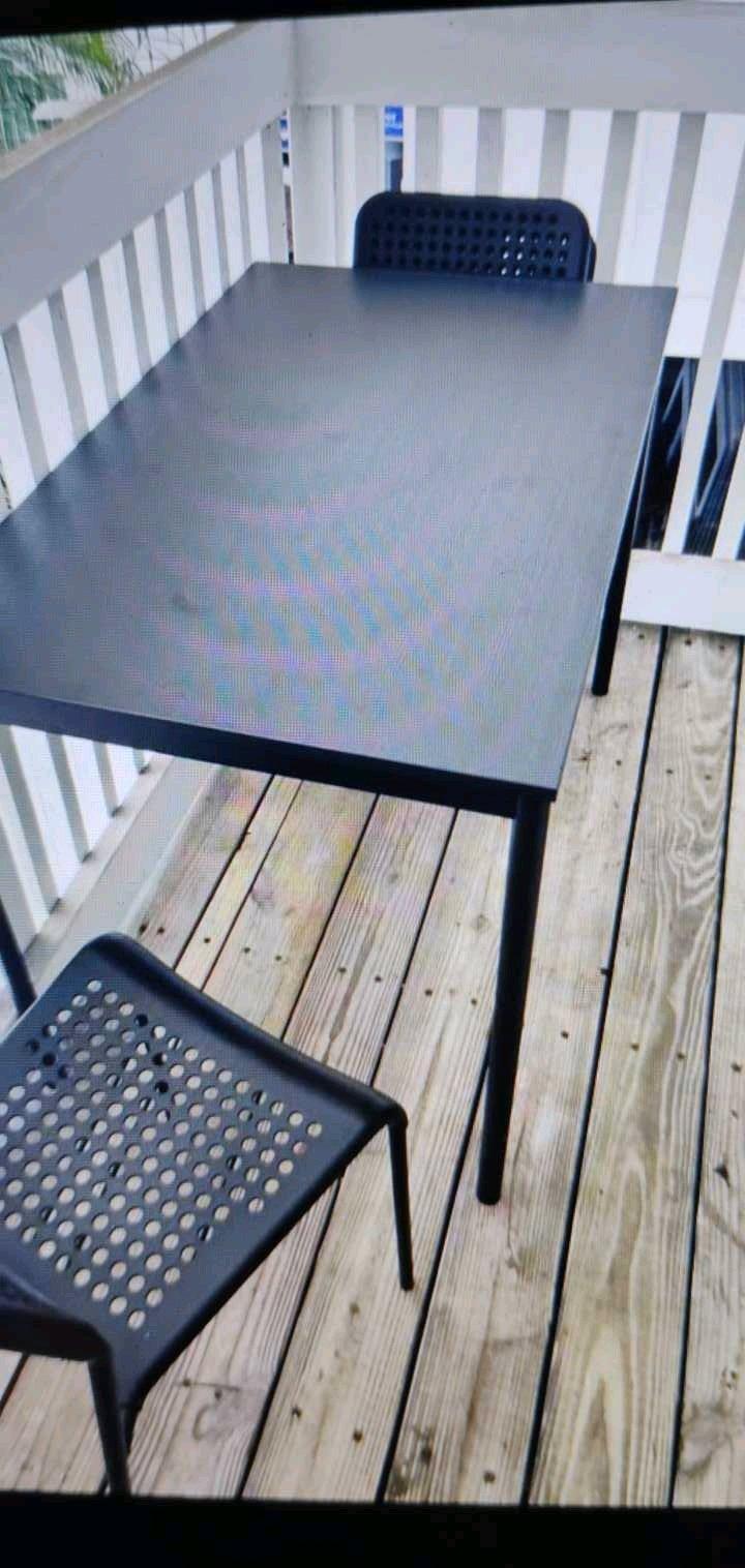 Kitchen or patio table 4 chairs black - Miramar Beach, Florida