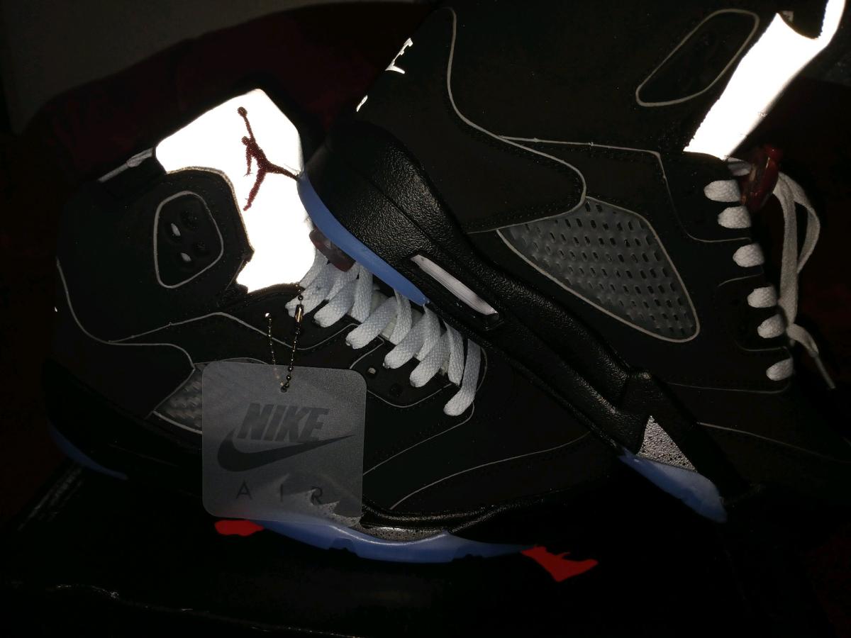 Air Jordan 5 Retro OG Black Metallic