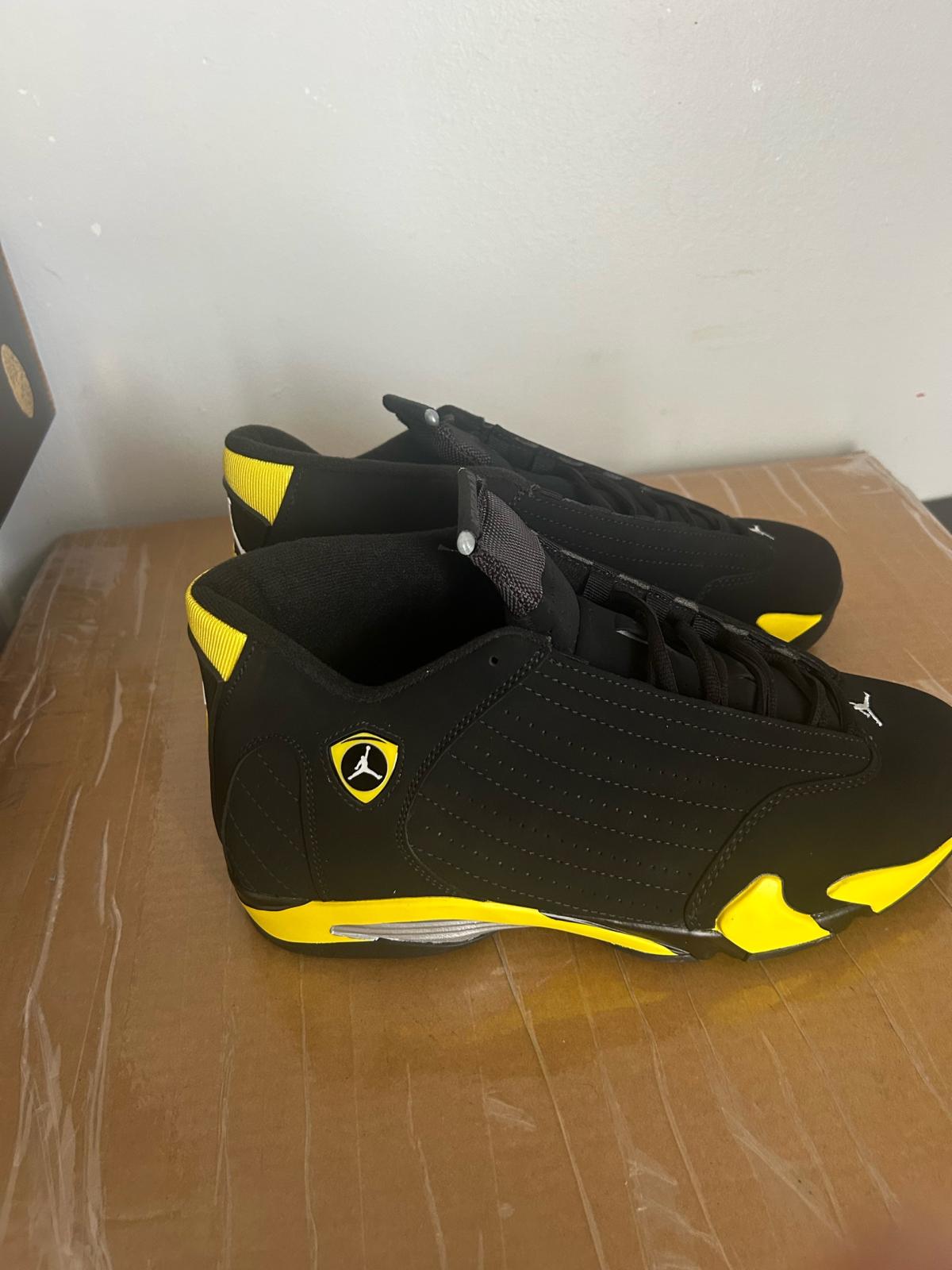 Jordan - Smyrna, Tennessee - FleaMarketBay