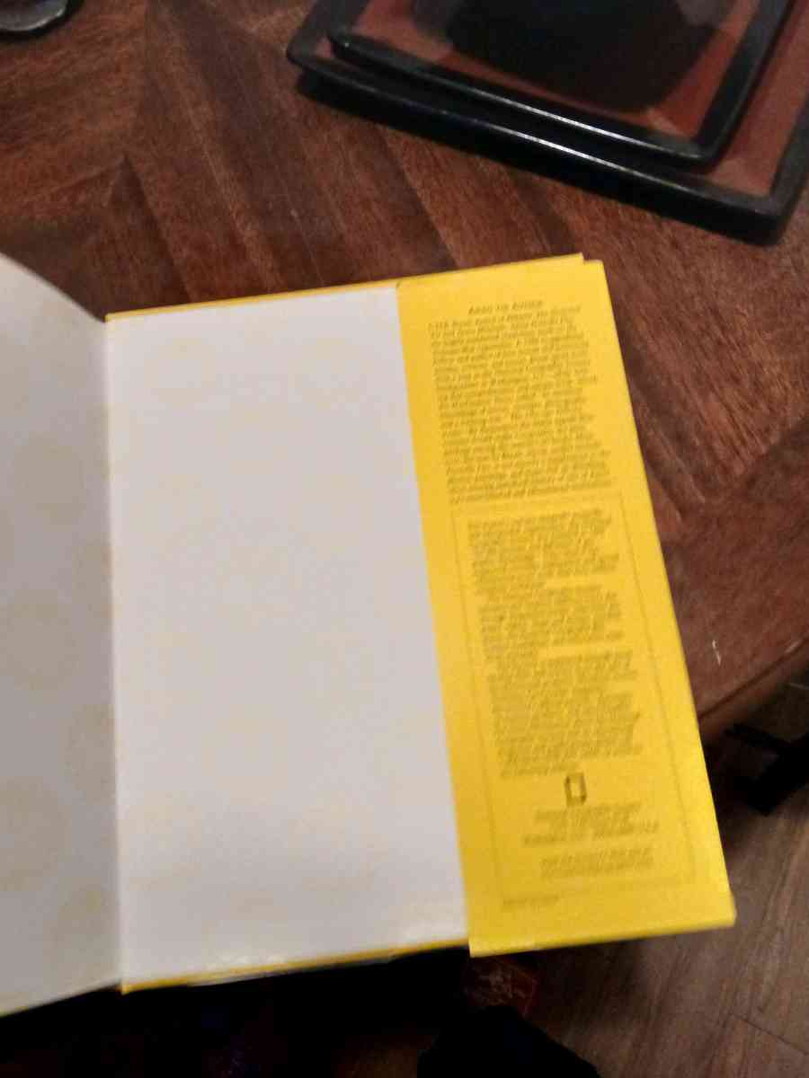 the national discovery book hard back anerverisy adittion - Abbeville, Louisiana - FleaMarketBay