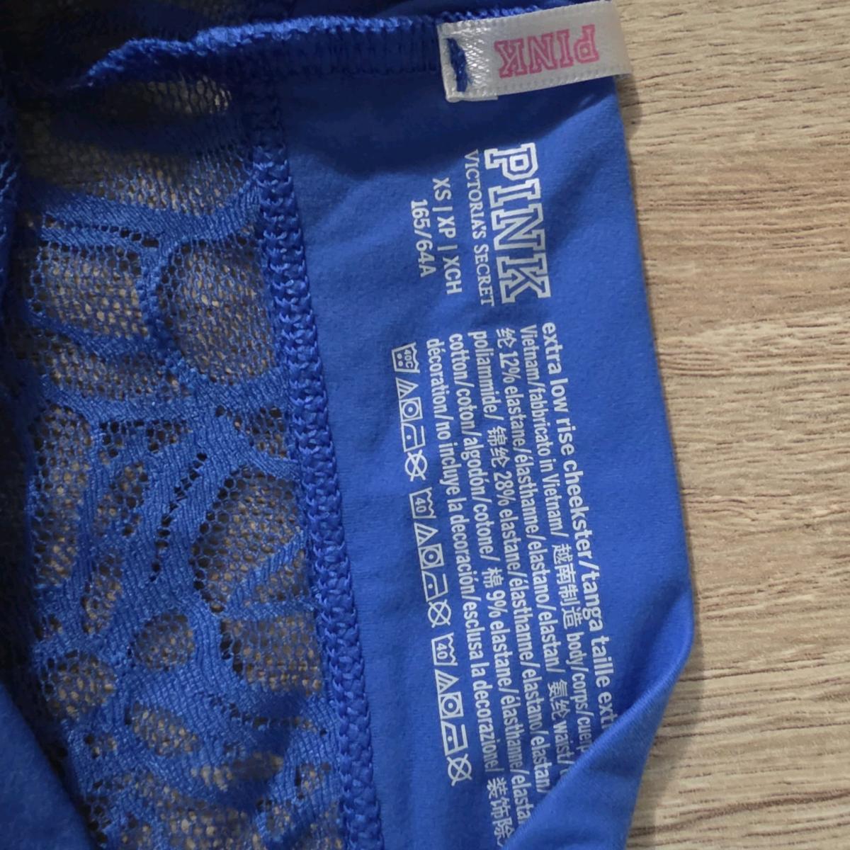 VS Pink lace panties - Riverside, California - FleaMarketBay