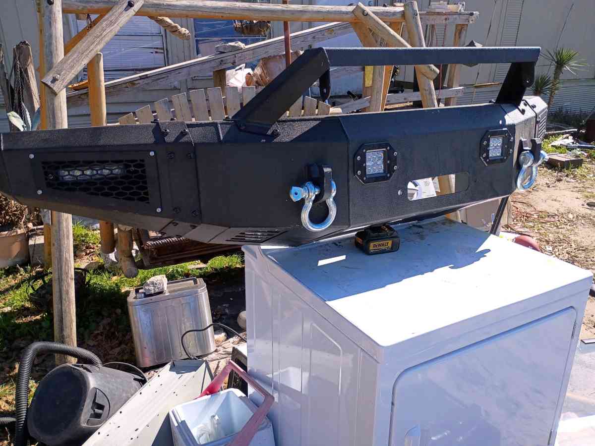 rhino front bumper with four LEDs  led bar hook up winch acc