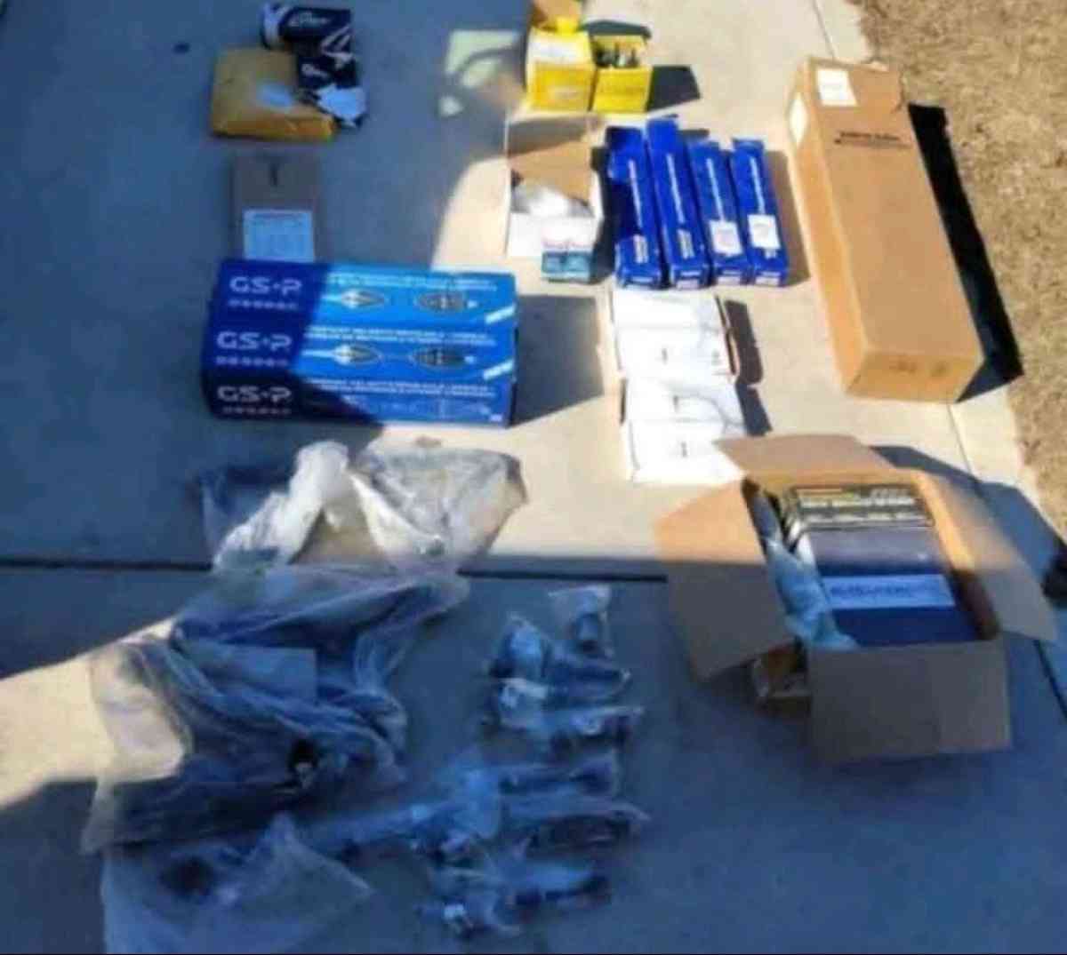 new dodge Dakota 4x4 parts 1999 2000 2004 fits