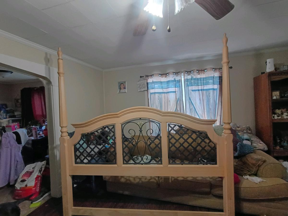 Bernhardt Cerused oak canopy bed and matching dresser