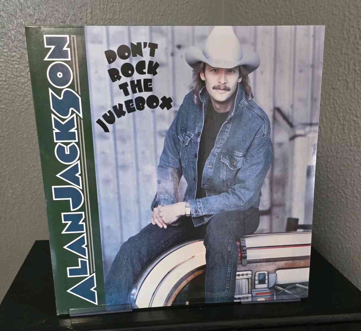 Alan Jackson Dont Rock The Jukebox Vinyl Lp - Rosharon, Texas