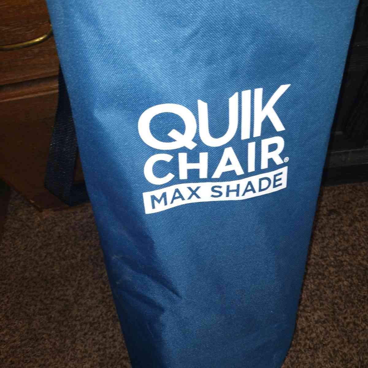 quick chairs with the Mac shade on top have two brand new - Collinsville, Illinois