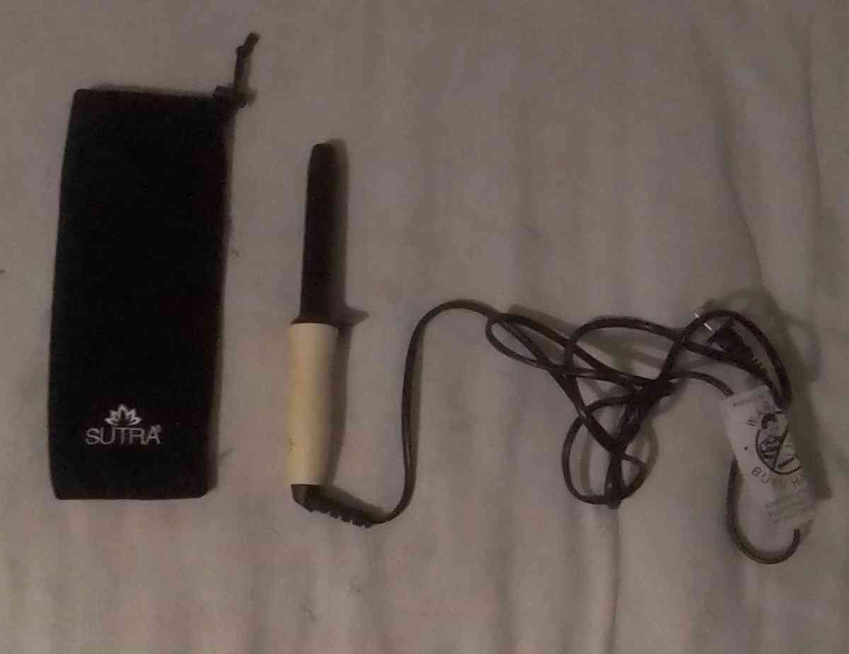 black and white curling iron - Evans, Colorado