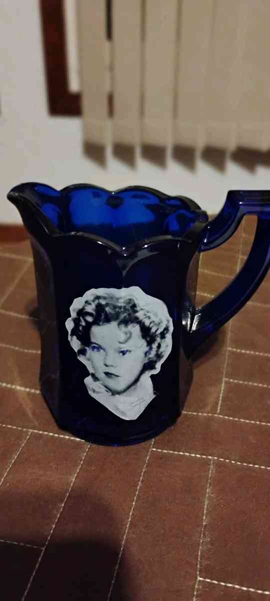 Shirley Temple dishes - Bentonville, Arkansas - FleaMarketBay