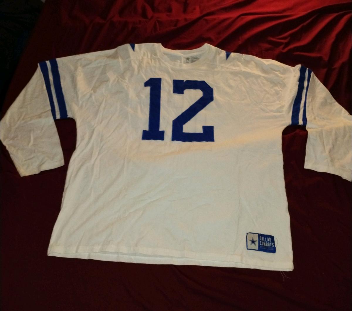 Roger staubach jersey - Inverness, Florida - FleaMarketBay