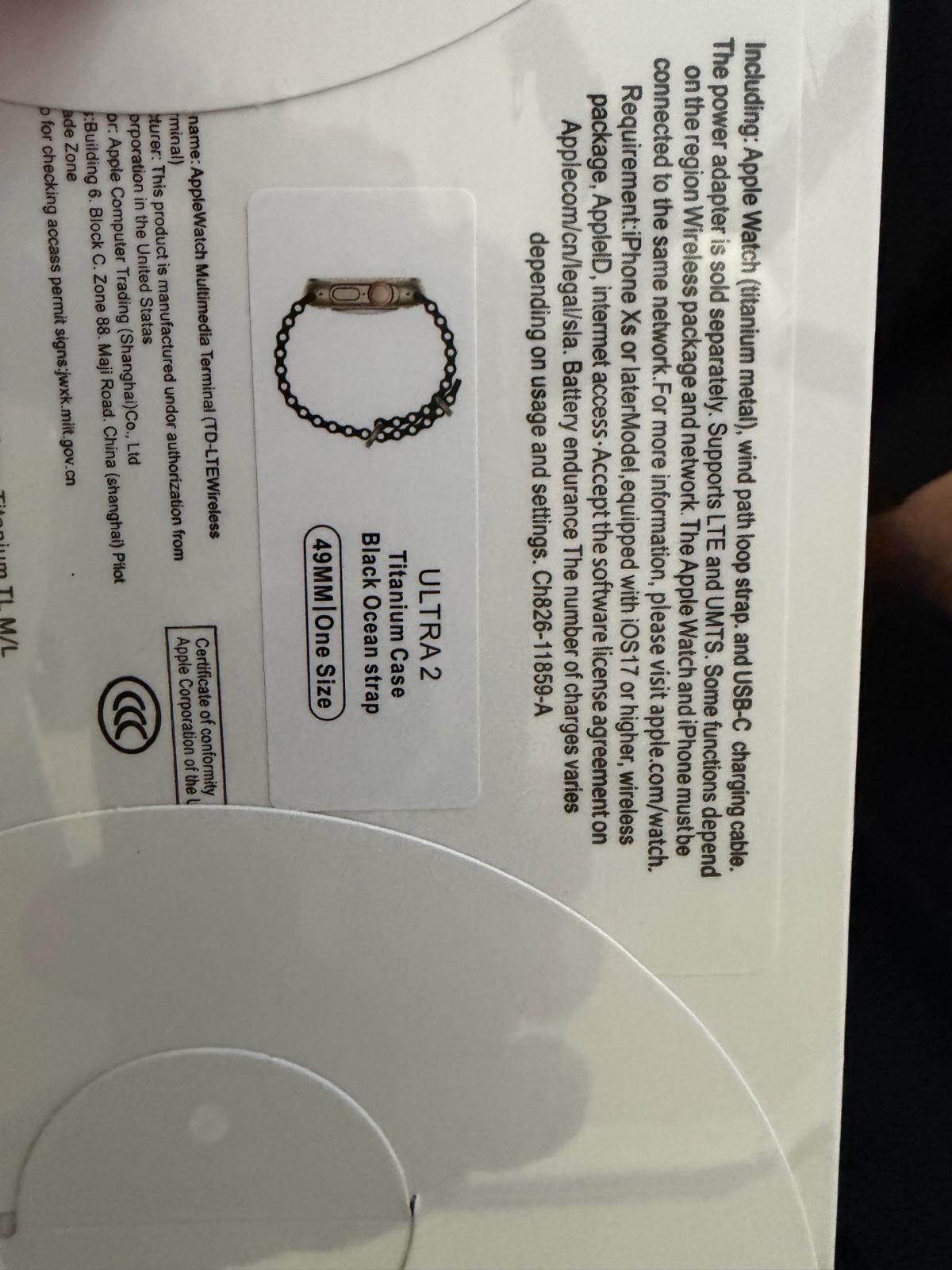 Apple Watch Ultra 4 44mm brand new In box - Lakeland, Florida