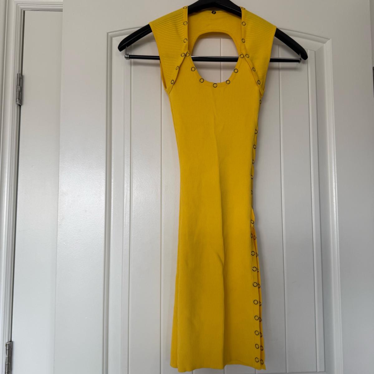 Mustard Yellow Ribbed SnapDetail Midi Dress  Cutout Back  Wo - Los Angeles, California - FleaMarketBay