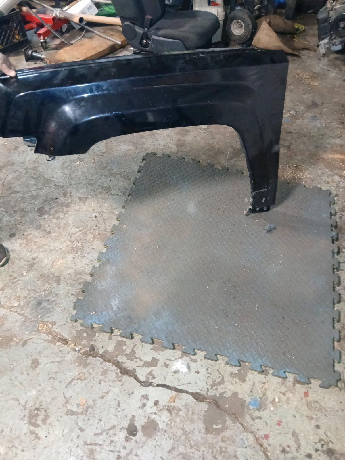 2017 JEEP PATRIOT 4x4 RIGHT FENDER - Covington, Georgia