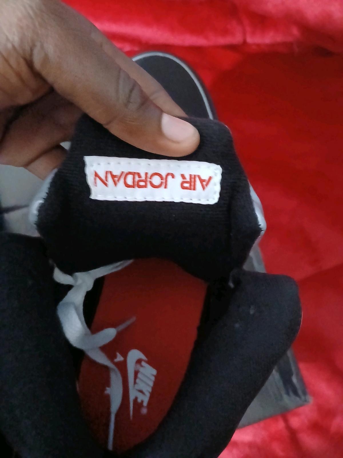 jordan 5 metallic - Altamonte Springs, Florida - FleaMarketBay