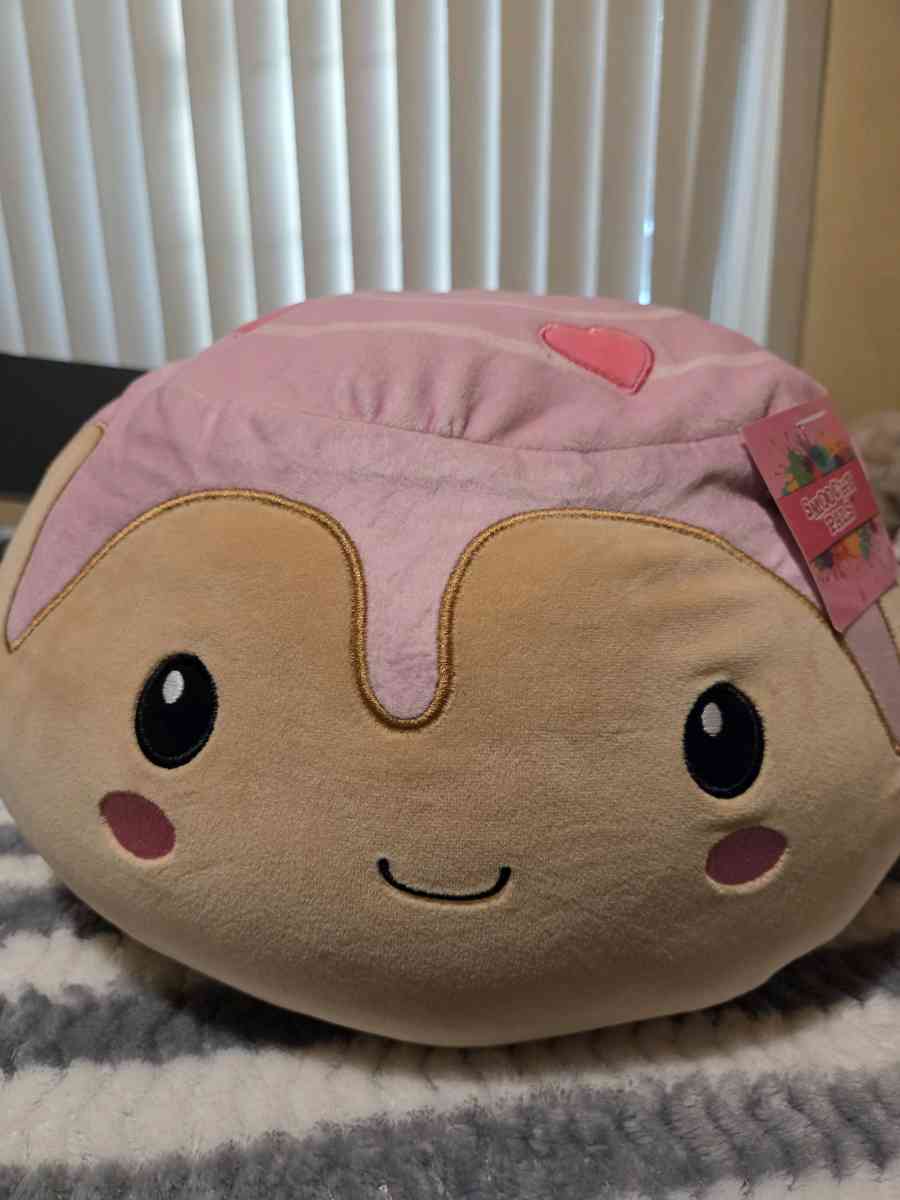 Smoochy Pals Valentine Pillow New - Inglewood, California