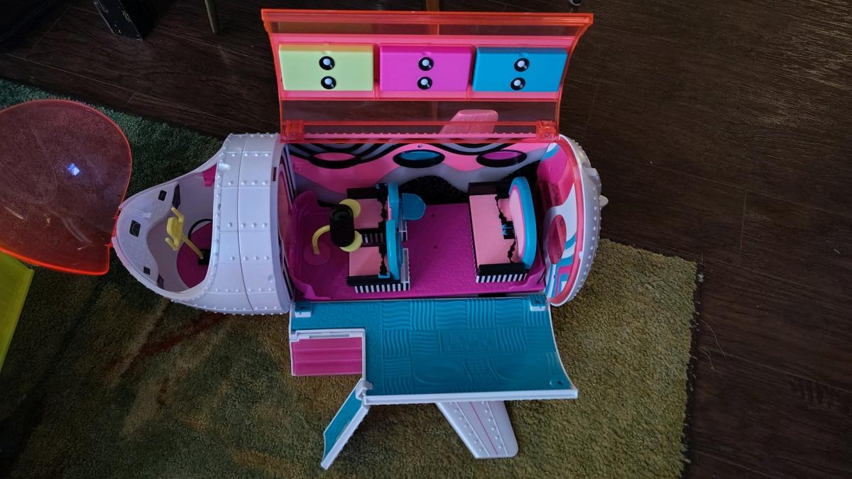 LOL Surprise Doll lot - Trenton, Georgia - FleaMarketBay