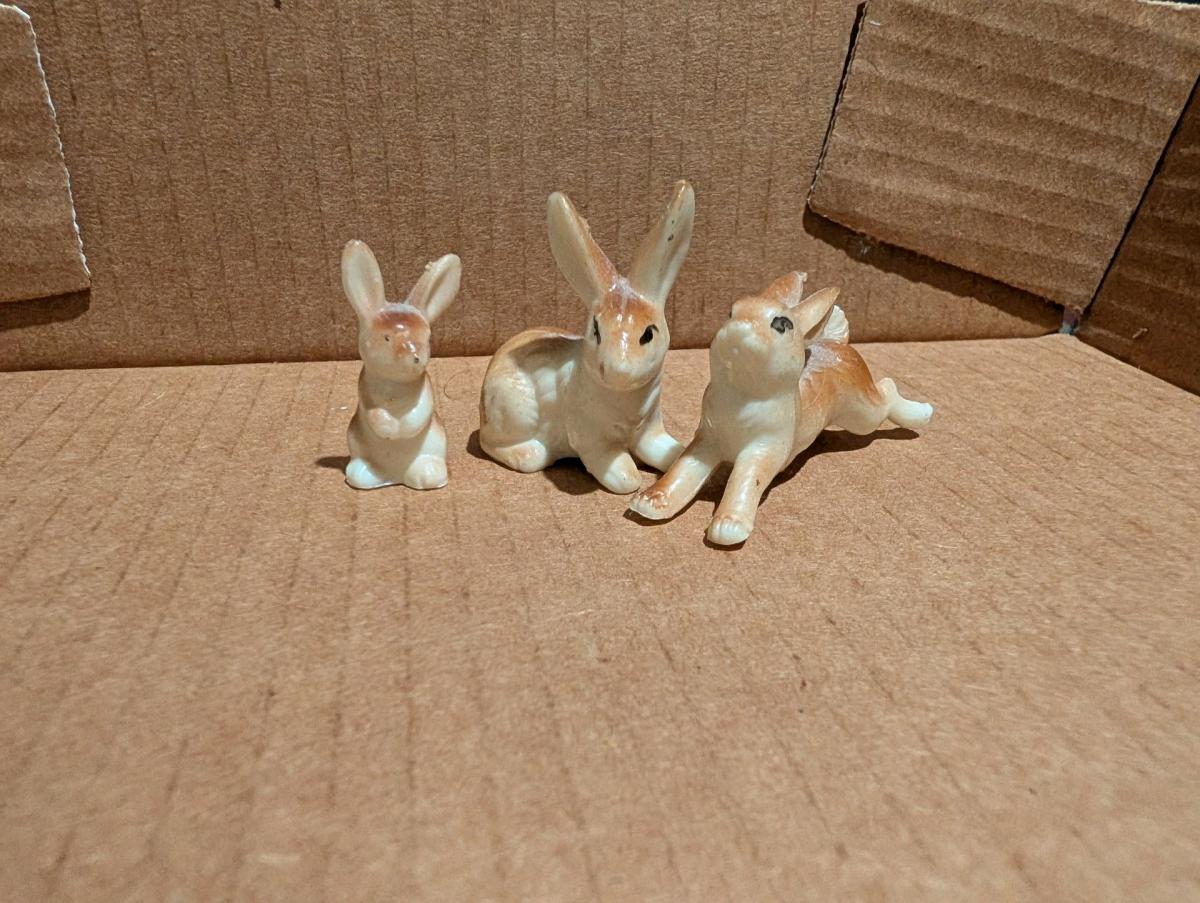 Vintage Miniature Bunny Rabbits Set of 3 - Saint Louis, Missouri