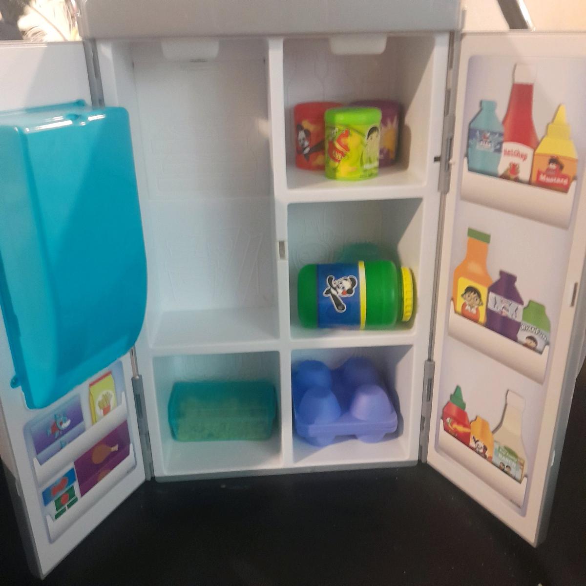 misc toys and books - Everett, Washington - FleaMarketBay