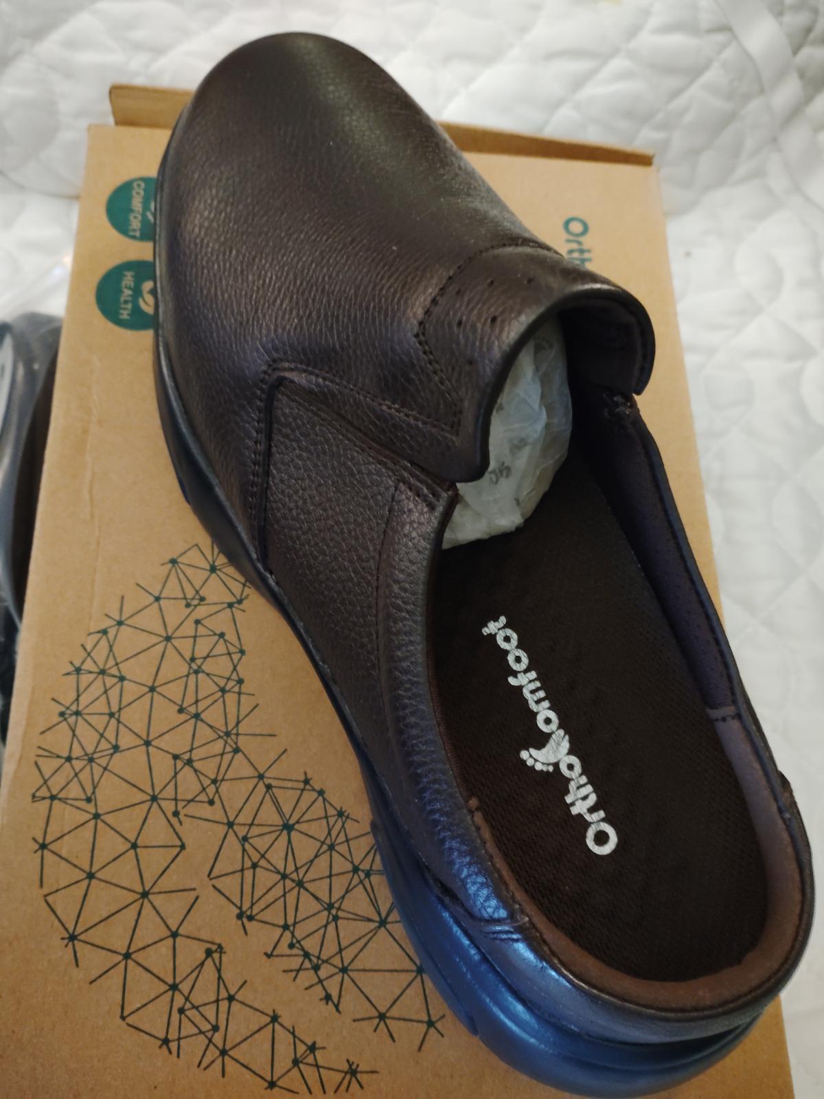 Orthopedic Men's slip on shoes Size 9 Brown - Virginia Beach, Virginia - FleaMarketBay