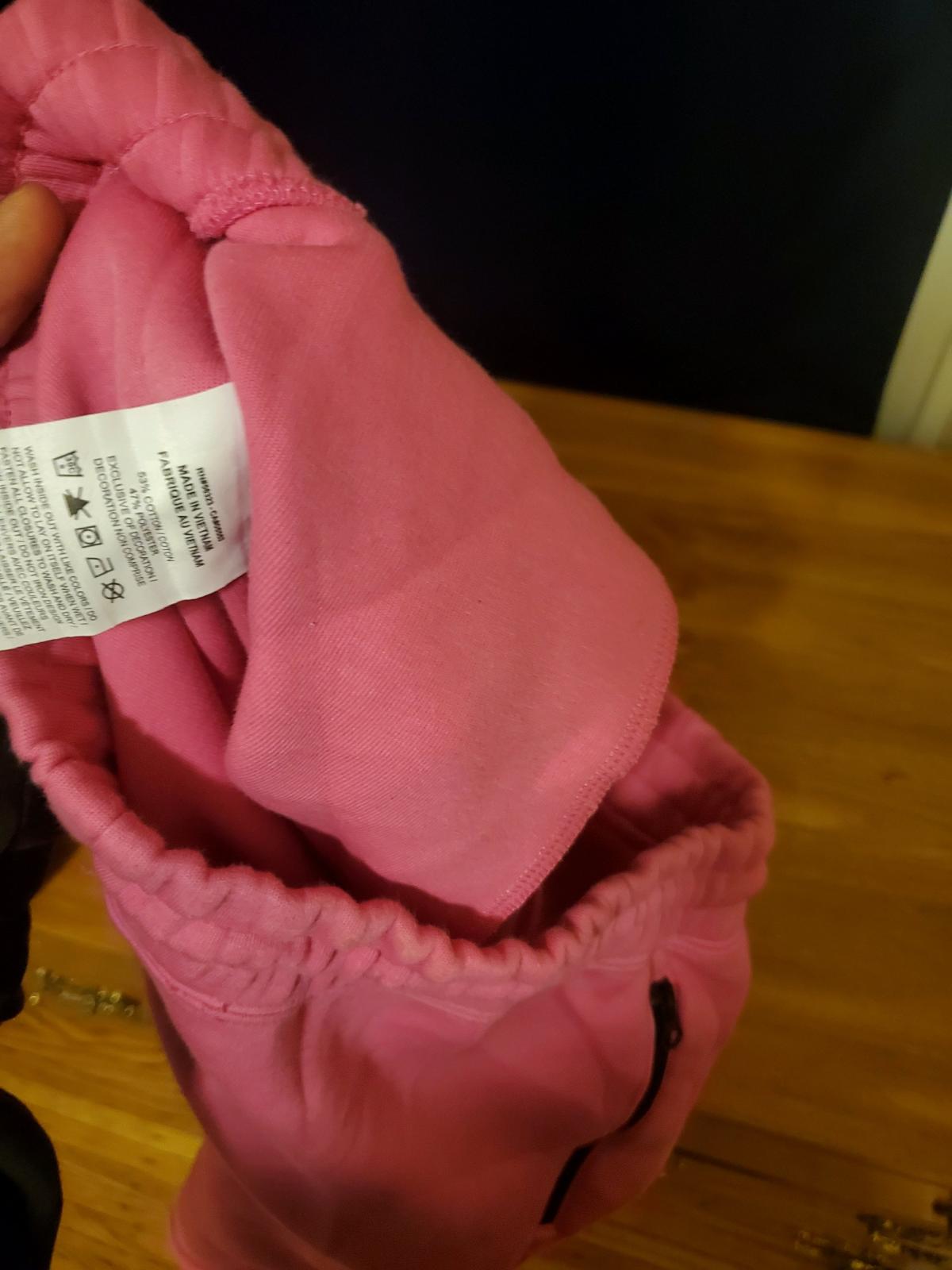 Pink Nike tech pants XL - Rochester, New York - FleaMarketBay