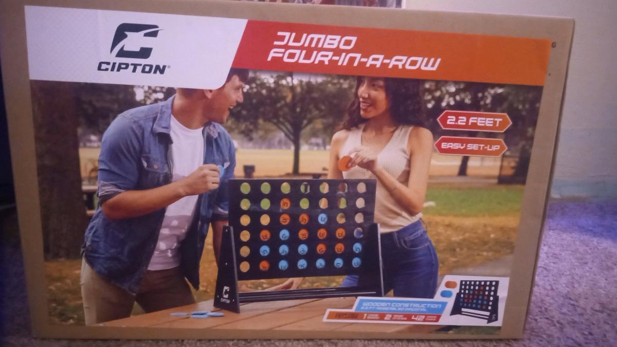 Jumbo Connect Four - Westmoreland, Tennessee - FleaMarketBay