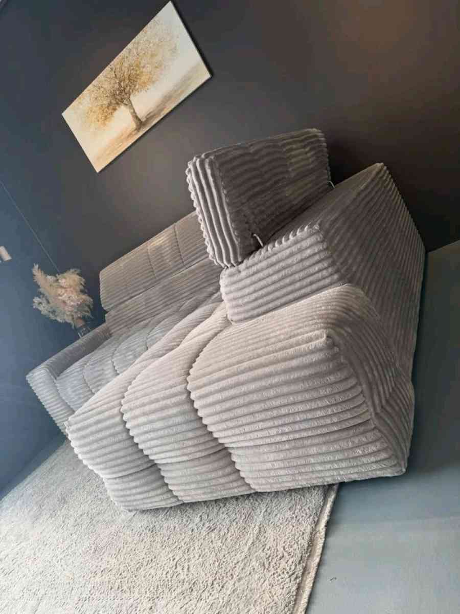 Hyleory Modular Corduroy Sectional - Dallas, Texas - FleaMarketBay