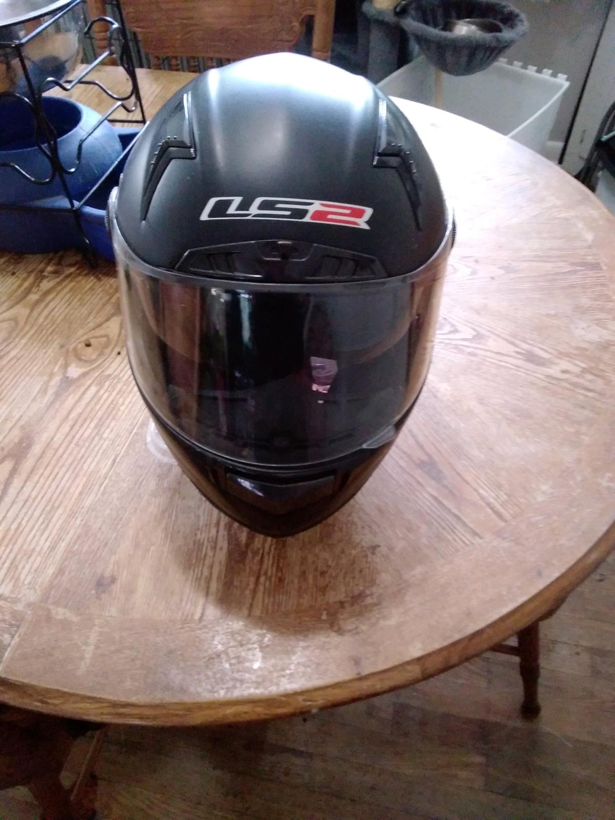 L52 ff385 motorcycle helmet - Chattanooga, Tennessee