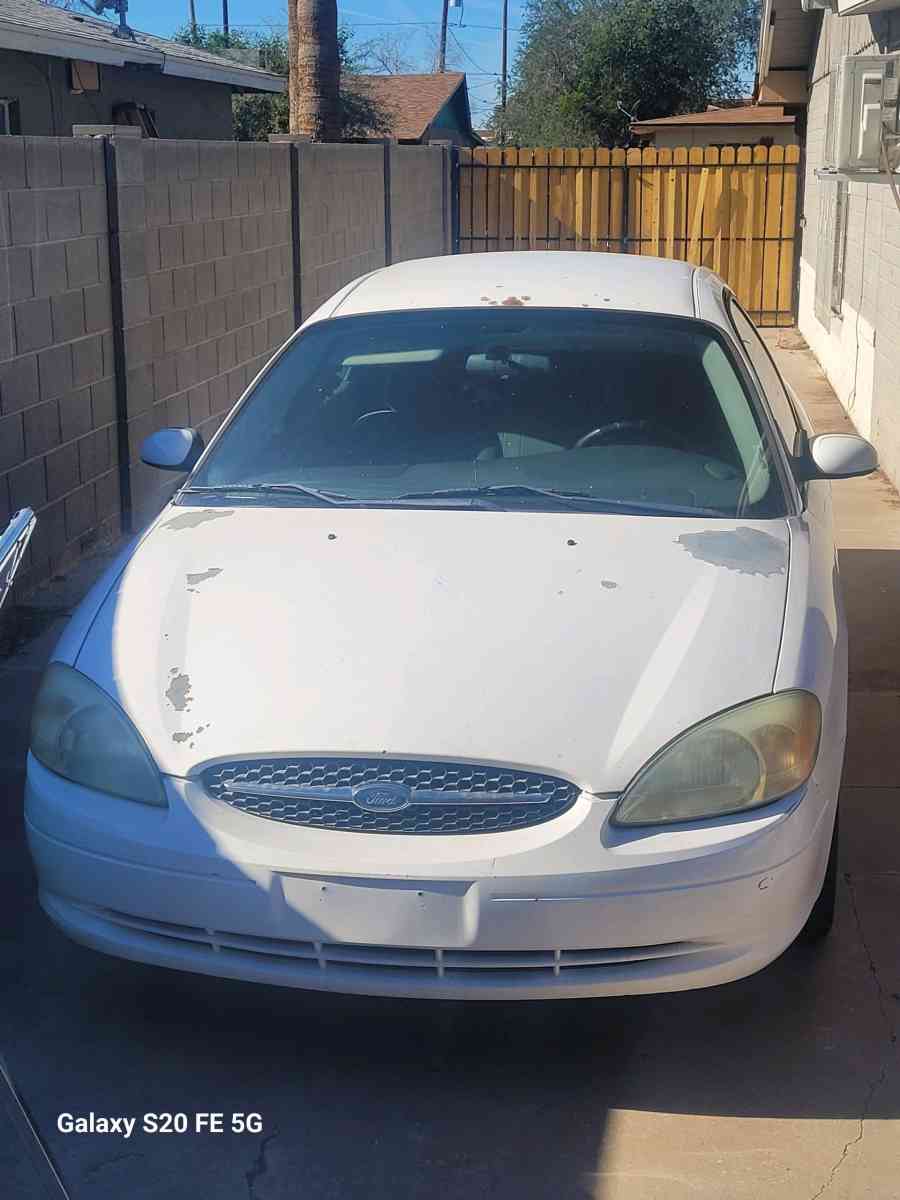 Ford Taurus SES