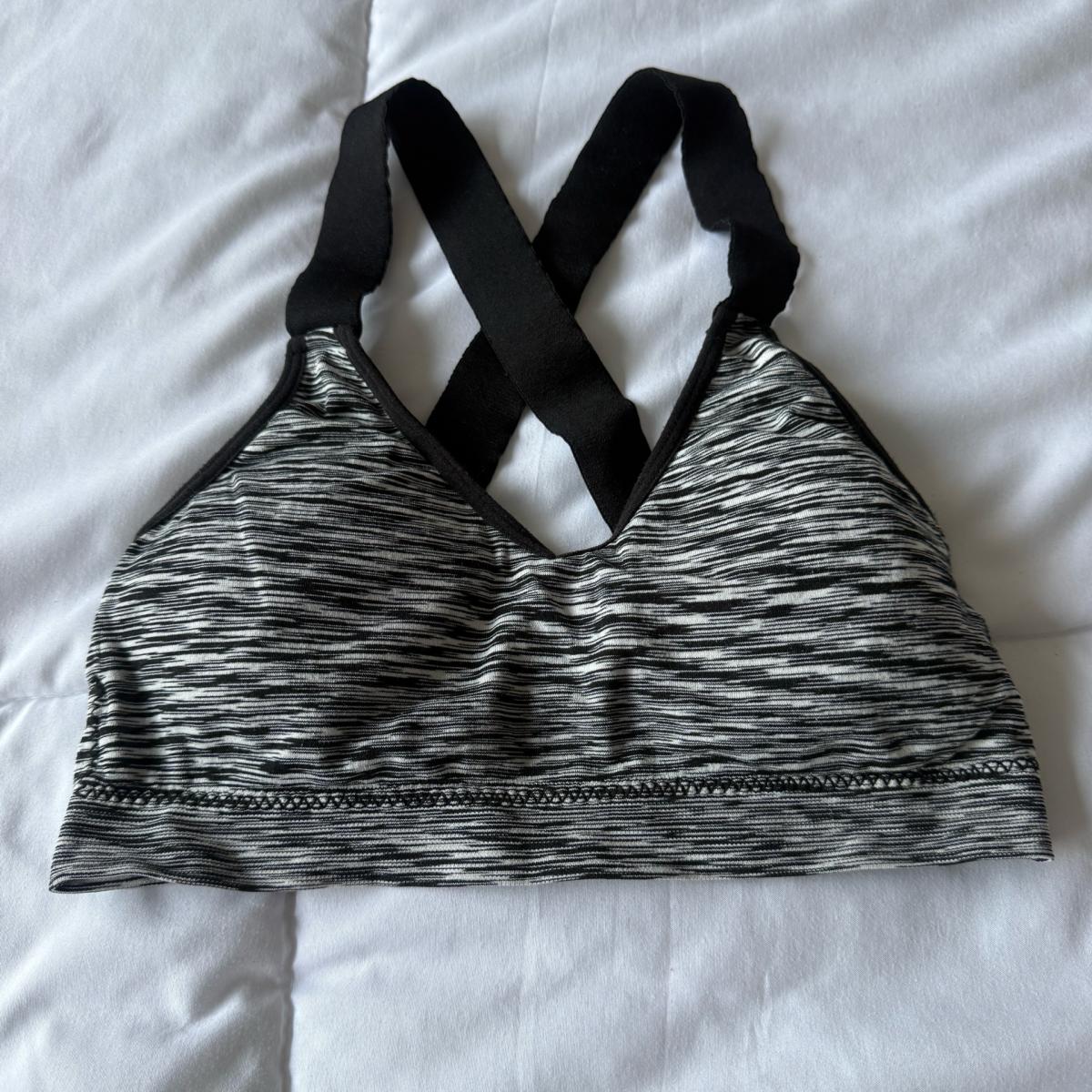 Strappy Crisscross Back Sports Bra  Black  Gray SpaceDye  Li - Los Angeles, California