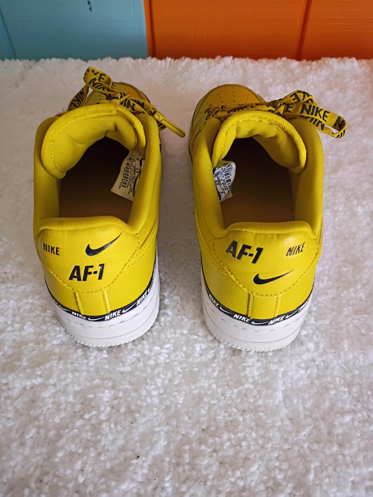 nike women - Fredericksburg, Virginia - FleaMarketBay