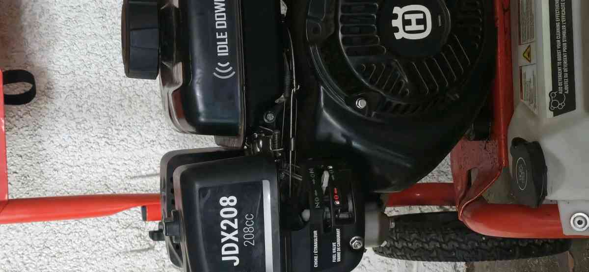 Gaspowered Pressure Washer - Ventura, California - FleaMarketBay