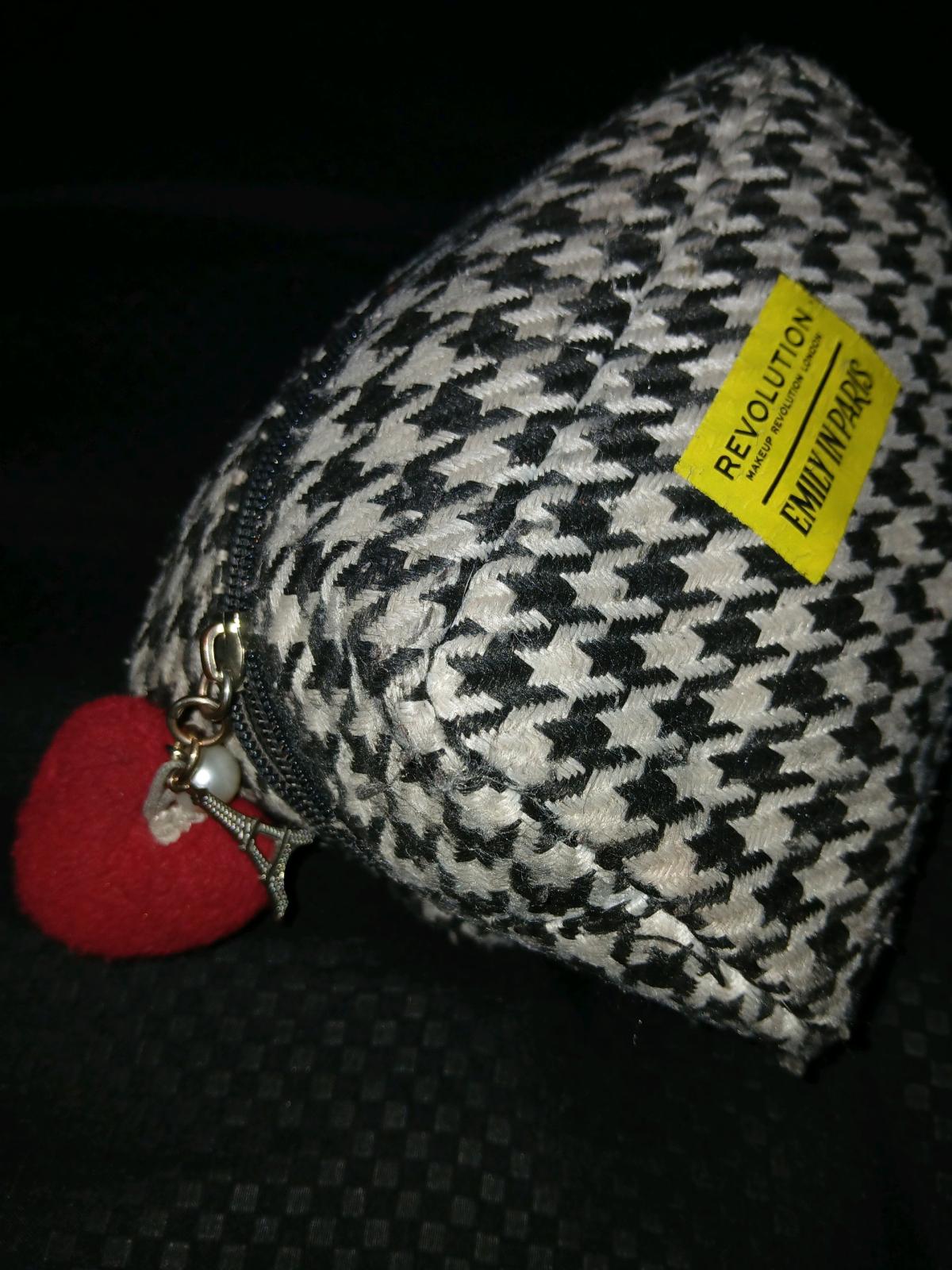 Makeup Revolution X Emily in Paris Bon Voyage Cosmetic Bag - Fort Worth, Texas - FleaMarketBay