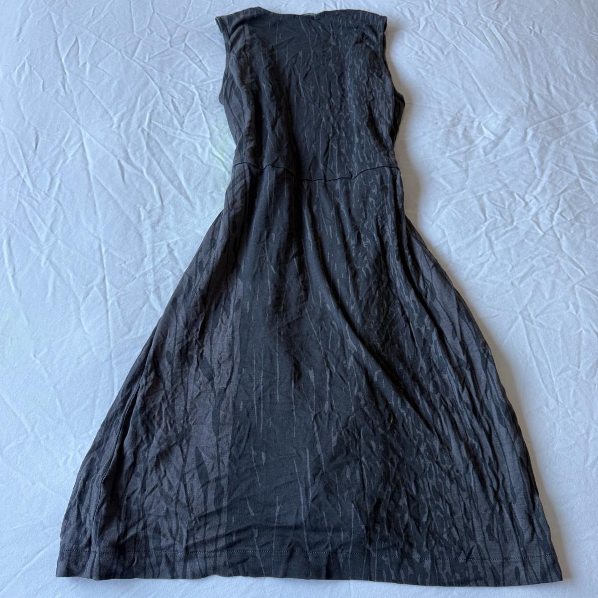 Banana Republic 70 Silk Sleeveless Long Duster Vest  Charcoa - Los Angeles, California - FleaMarketBay