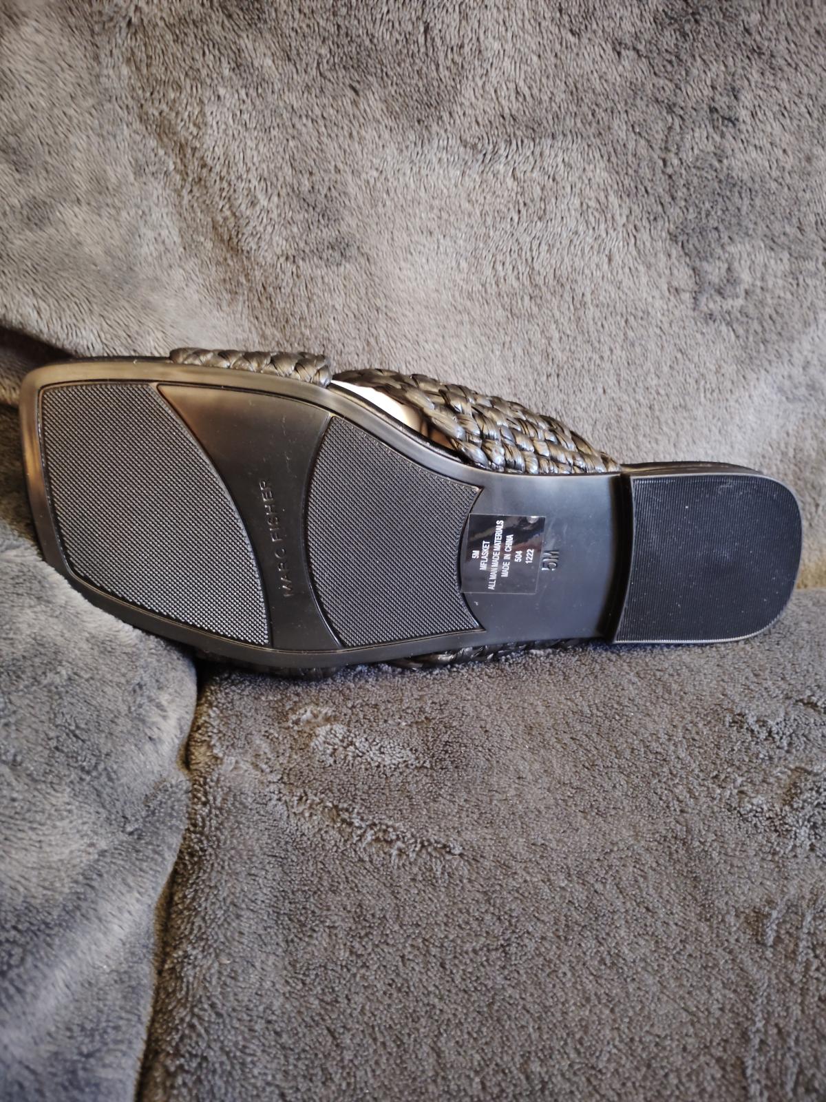 Marc Fisher Women's Lasket Sandal, Black 001, 5 M - Virginia Beach, Virginia - FleaMarketBay