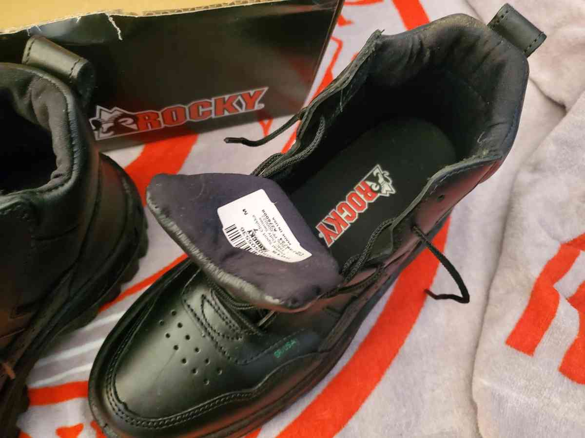 Rocky Boots Mens 7M or Womens 9M - Pickerington, Ohio - FleaMarketBay