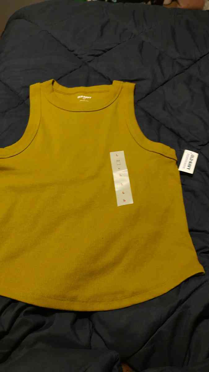 tank top - Scranton, Pennsylvania