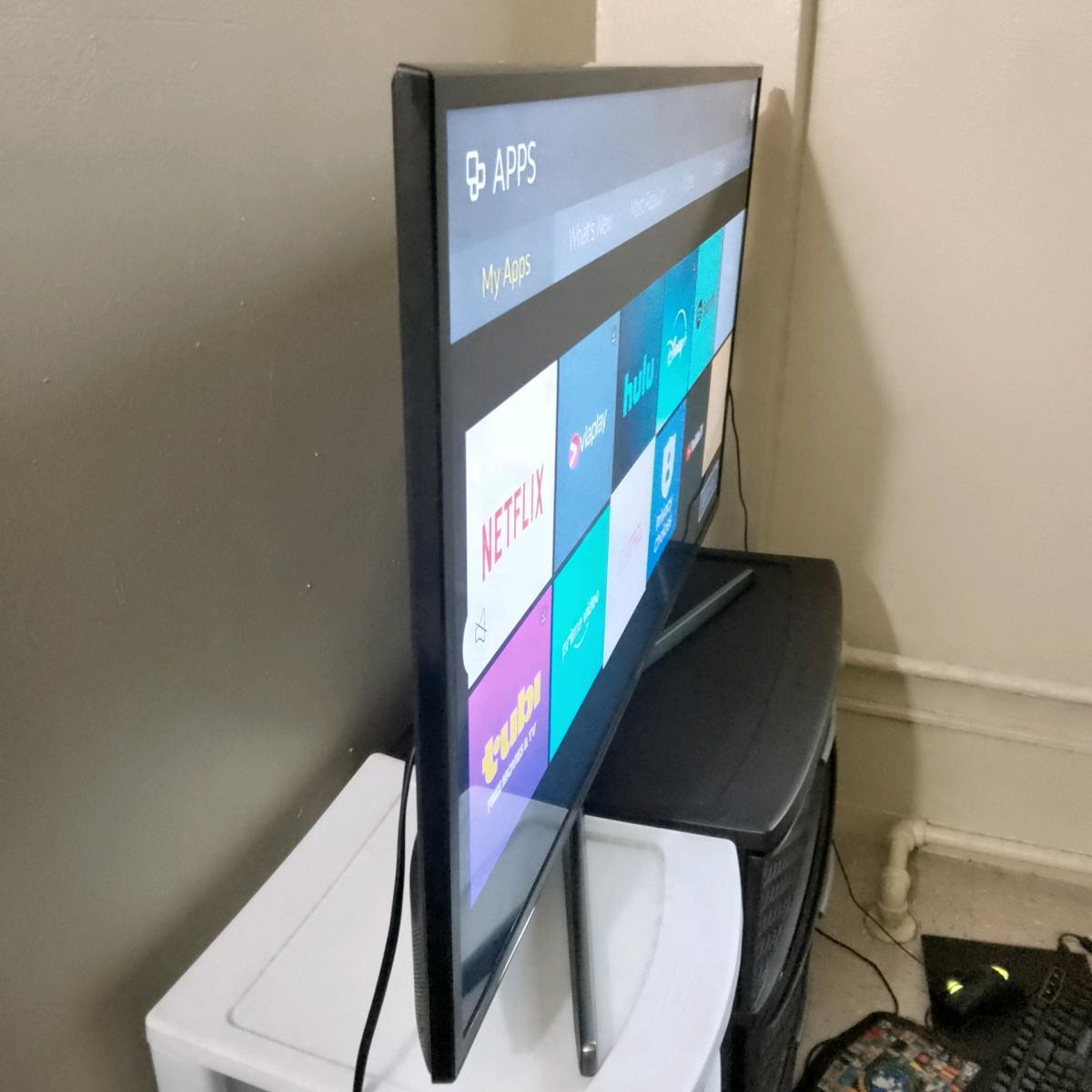 Smart Samsung TV 4K UHD - Flushing, New York - FleaMarketBay