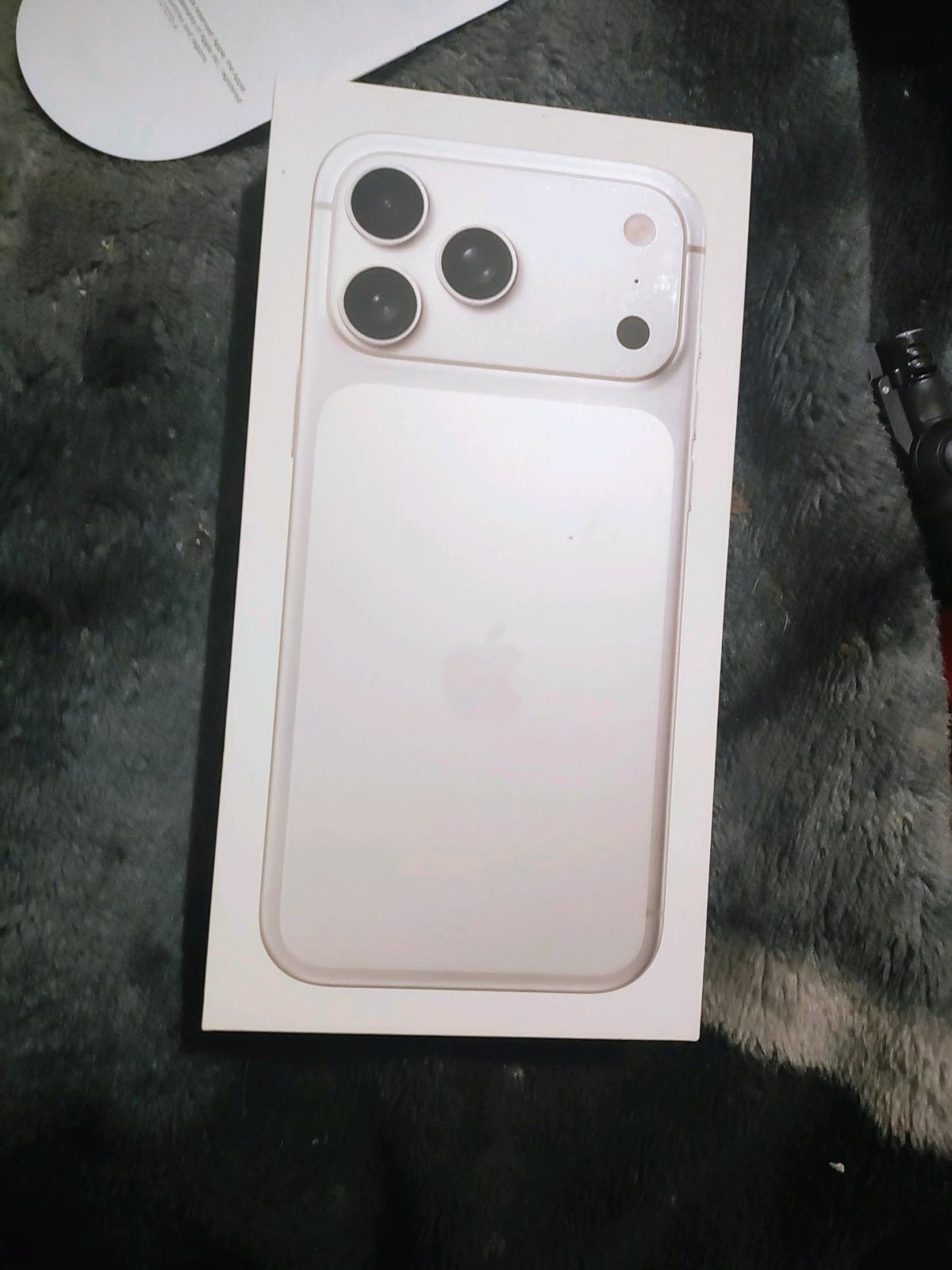 iPhone 17 pro max - San Antonio, Texas