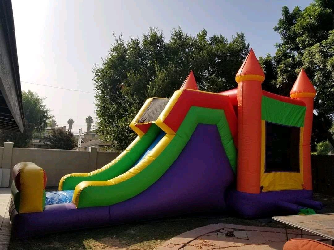 Rentamos mesas sillas jumpers carpas manteleria waterslides - Fontana, California - FleaMarketBay