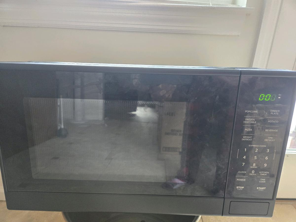 microwave - Acworth, Georgia