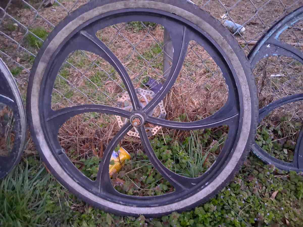 bike rims - Laurens, South Carolina - FleaMarketBay