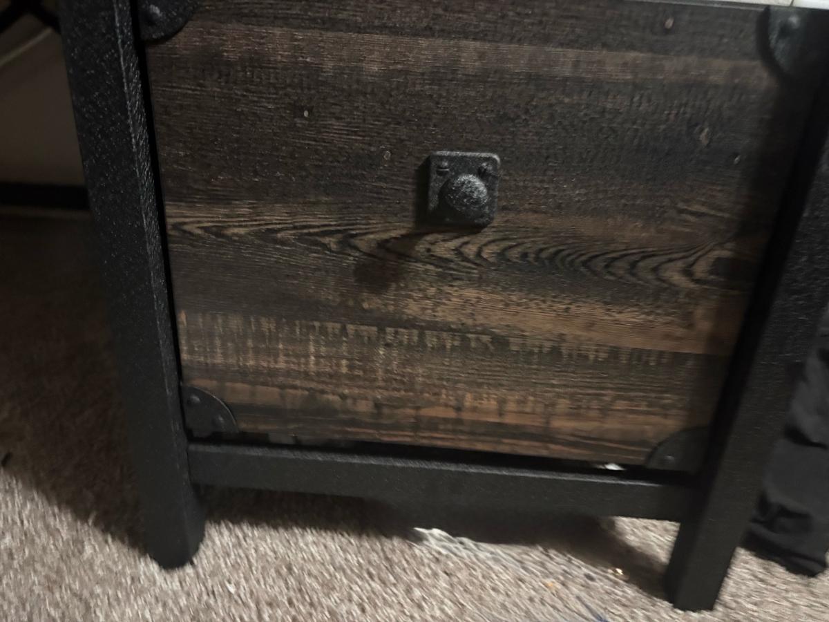 Desk for work - Dallas, Texas - FleaMarketBay