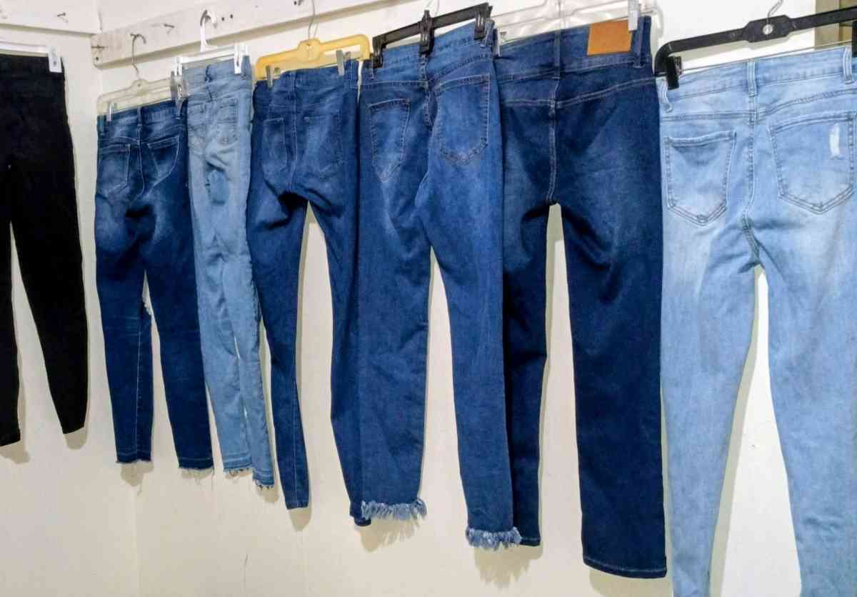 jeans de mujer varias tallas - Agency, Missouri - FleaMarketBay