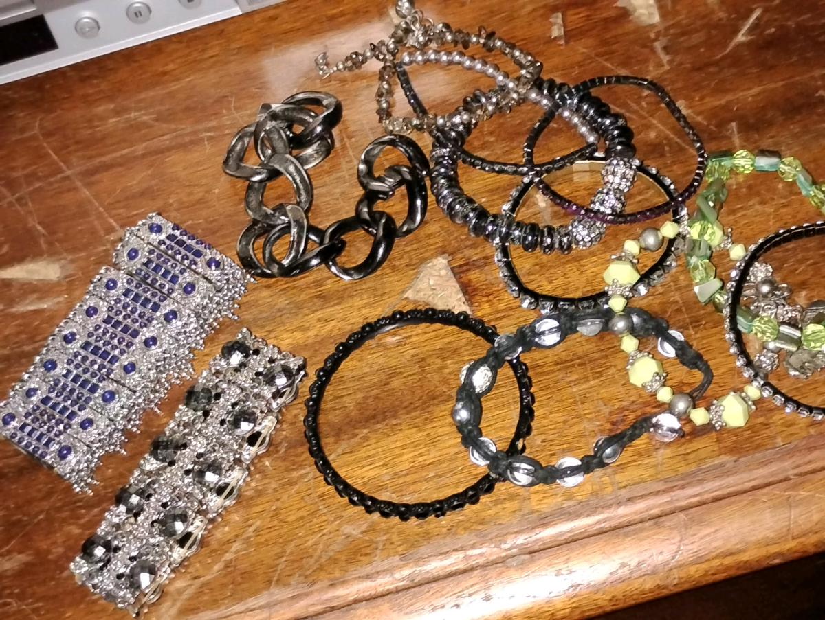 braclets - Golden, Colorado - FleaMarketBay