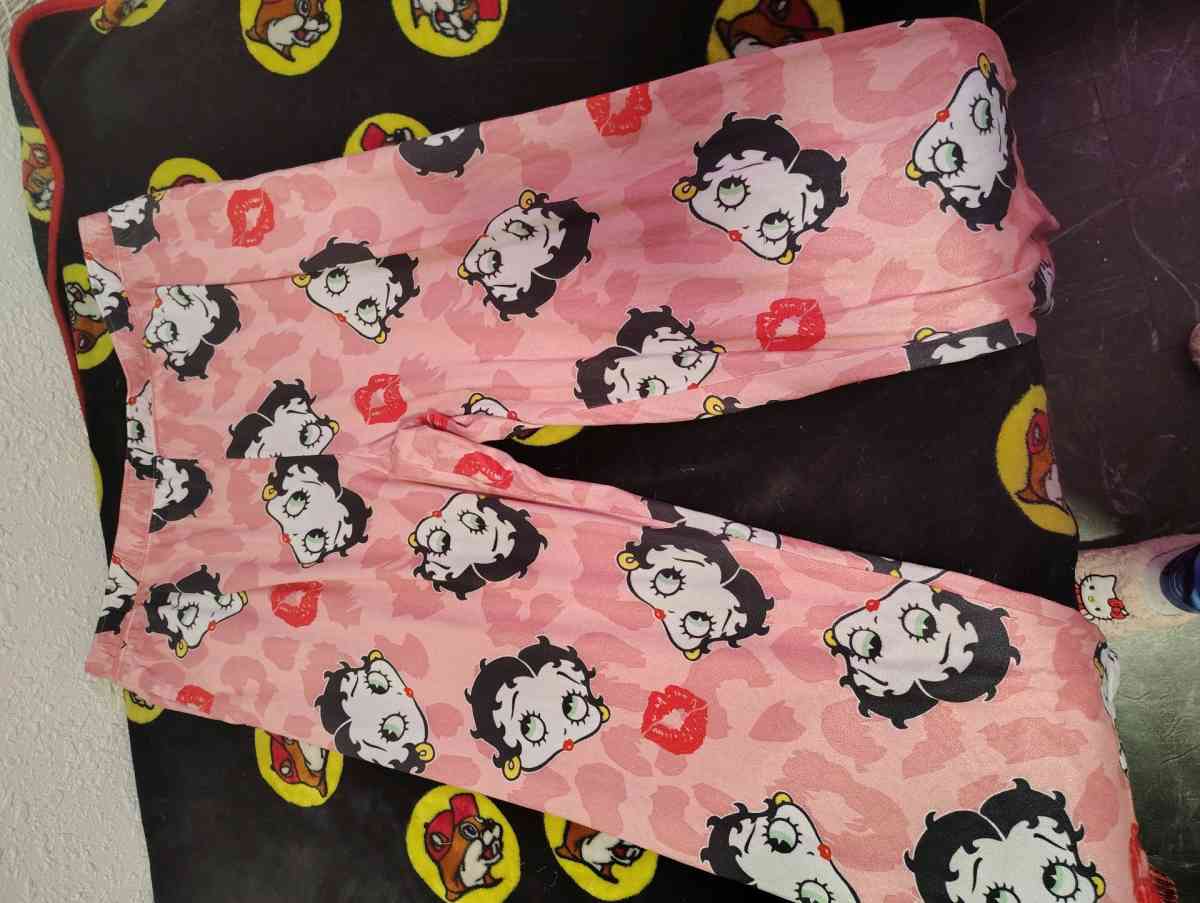 womens gently used clothes - Corpus Christi, Texas - FleaMarketBay