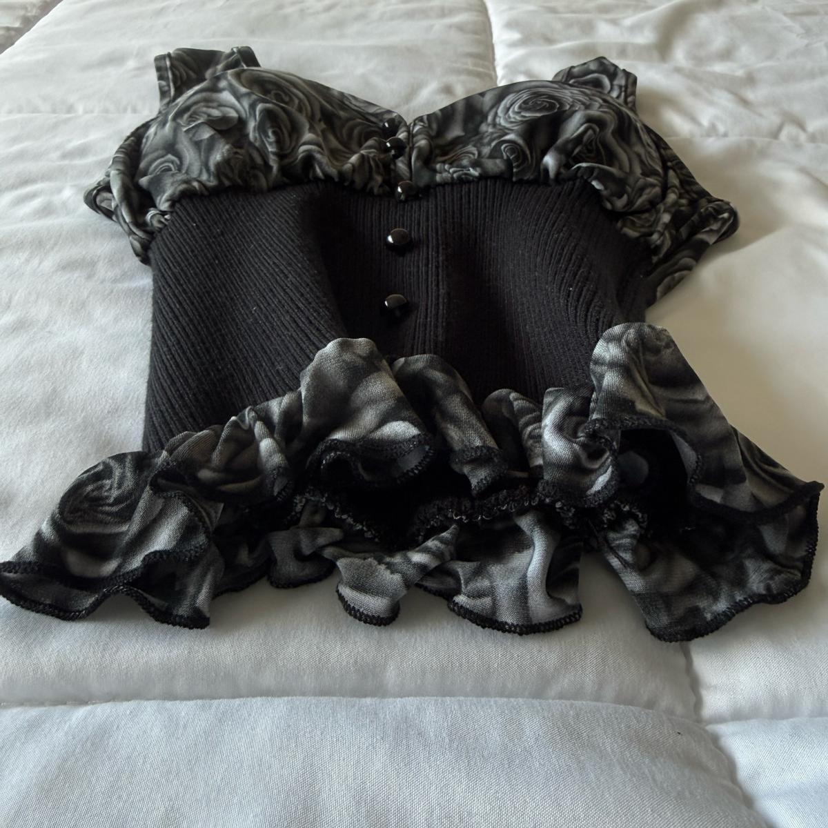 Gothic Rose LaceTrim CorsetStyle Top  Romantic Grunge  Y2K - Los Angeles, California - FleaMarketBay